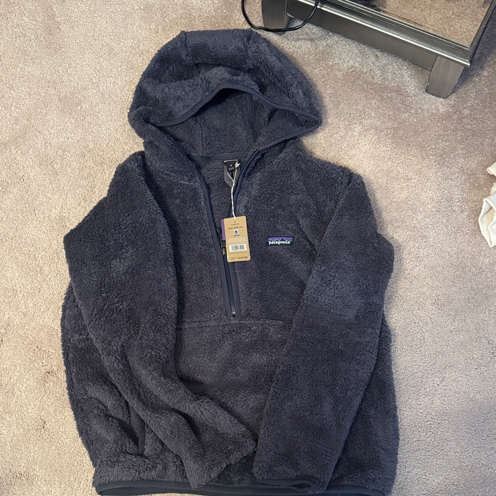 Patagonia Cozy Black Fleece Hoodie